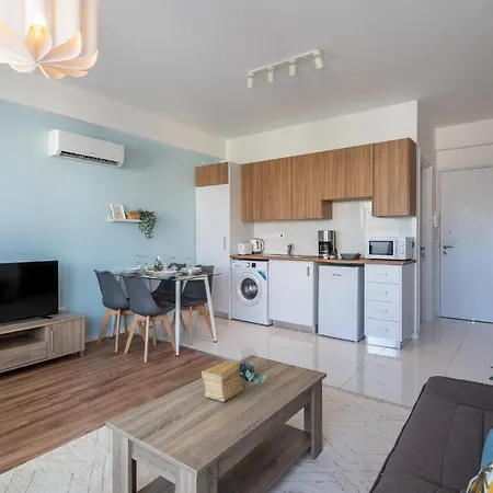 Livia In Apartmán Larnaca