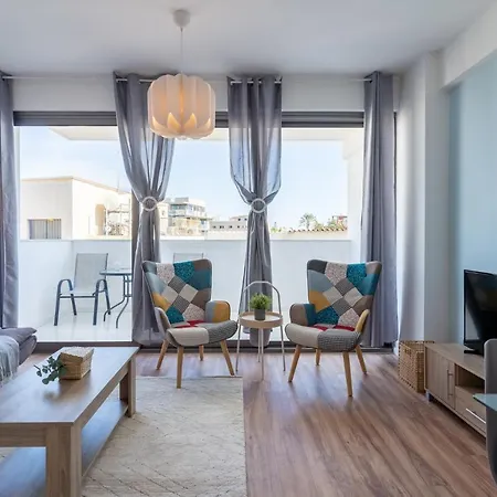 Livia In * Larnaka